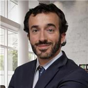 Ich heiße Marco Antonio und ich komme aus Spanien. Ich spreche Spanisch, englisch, Chinesisch und ein bisschen Deutsch